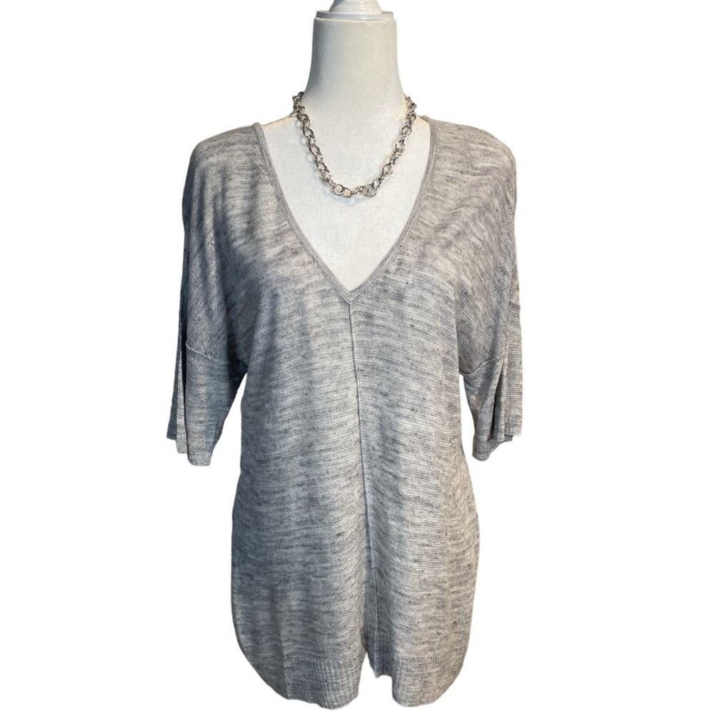 Coldwater Creek Gray Short Sleeve V-Neck Tunic Linen Blend Top/Blouse.  Size Med